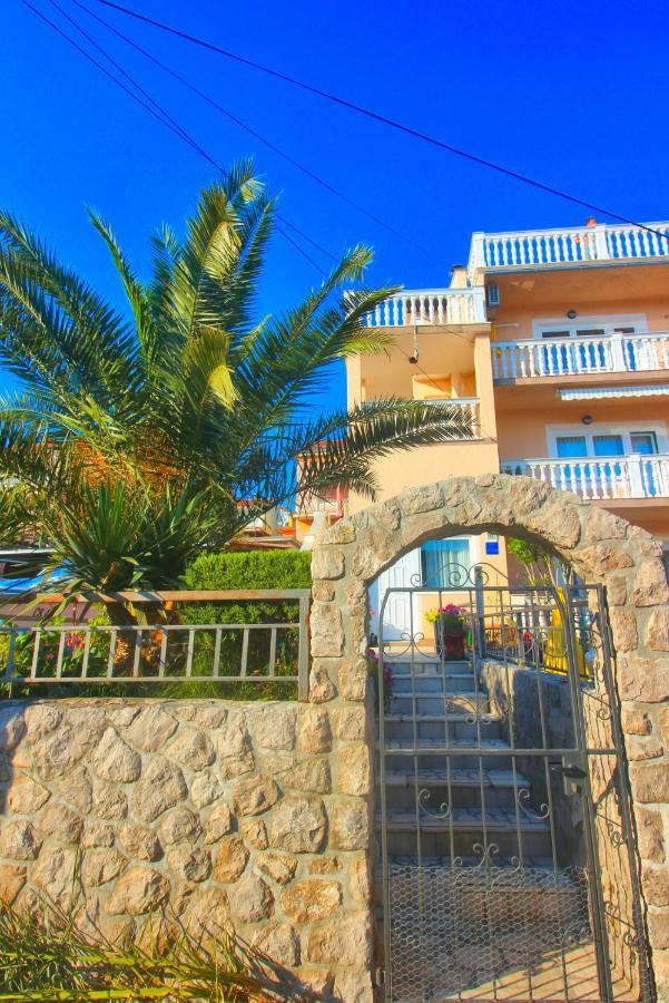 Apartment Martina Crikvenica Exterior photo